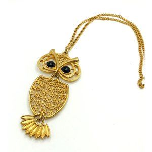 Vintage necklace gold tone owl pendant 22" length + 4" pendant by Sarah Coventry